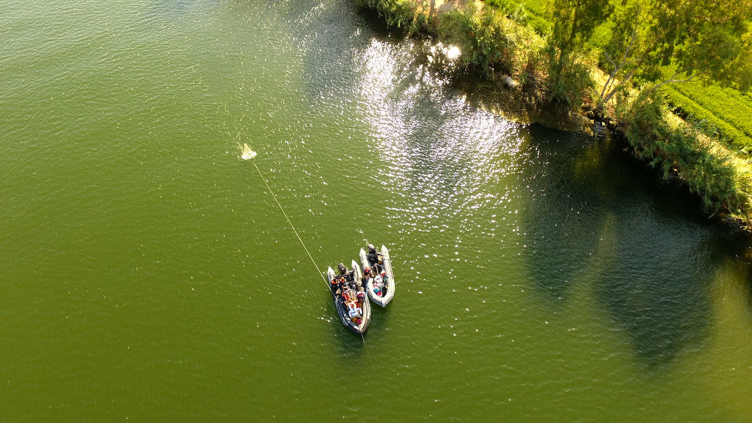 Échantillonnage de microplastiques sur l’Ebre