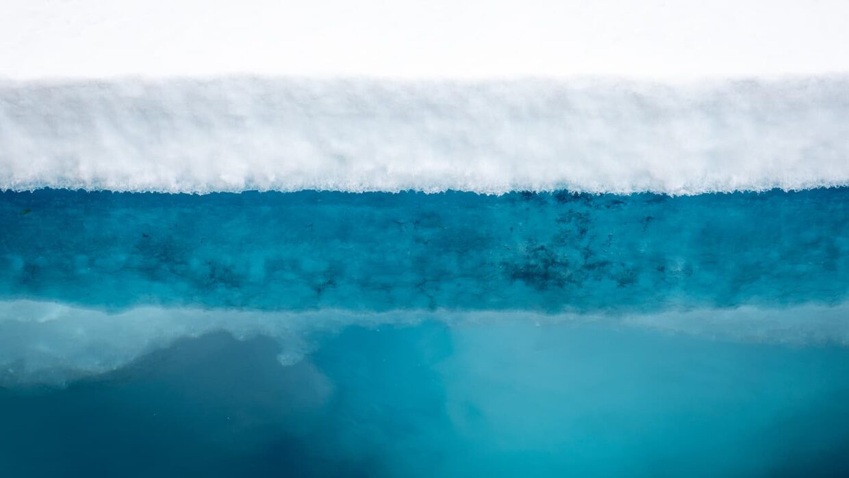 Couches de glace formant la banquise